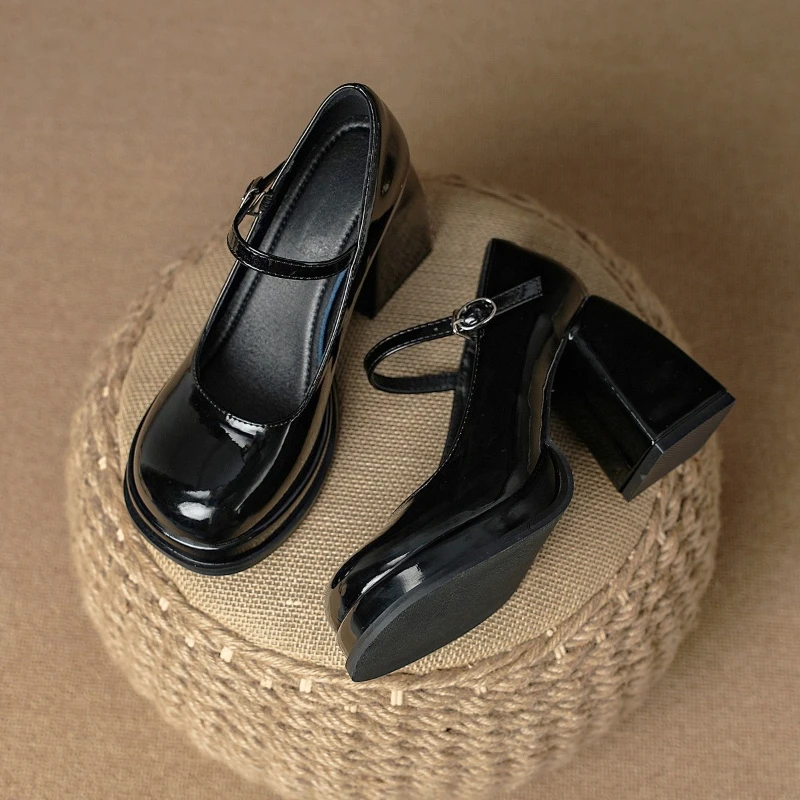 

2026 New Spring and Autumn Waterproof Table One-word Buckle High Heels Women's Thick Heel Single Shoes