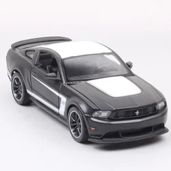 Kids 1:24 Scale Maisto Ford Mustang BOSS 302 Auto Street GT Racing Muscle Car Model 2012 Diecasts & Toy Vehicles Metal Miniature