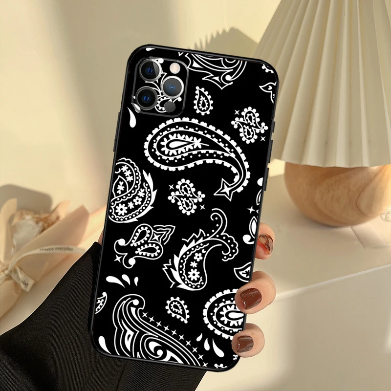 Royal Bandana Paisley Case For iPhone 11 12 13 14 15 16 Pro Max Cover For iPhone 13 12 Mini XR X XS Max Plus