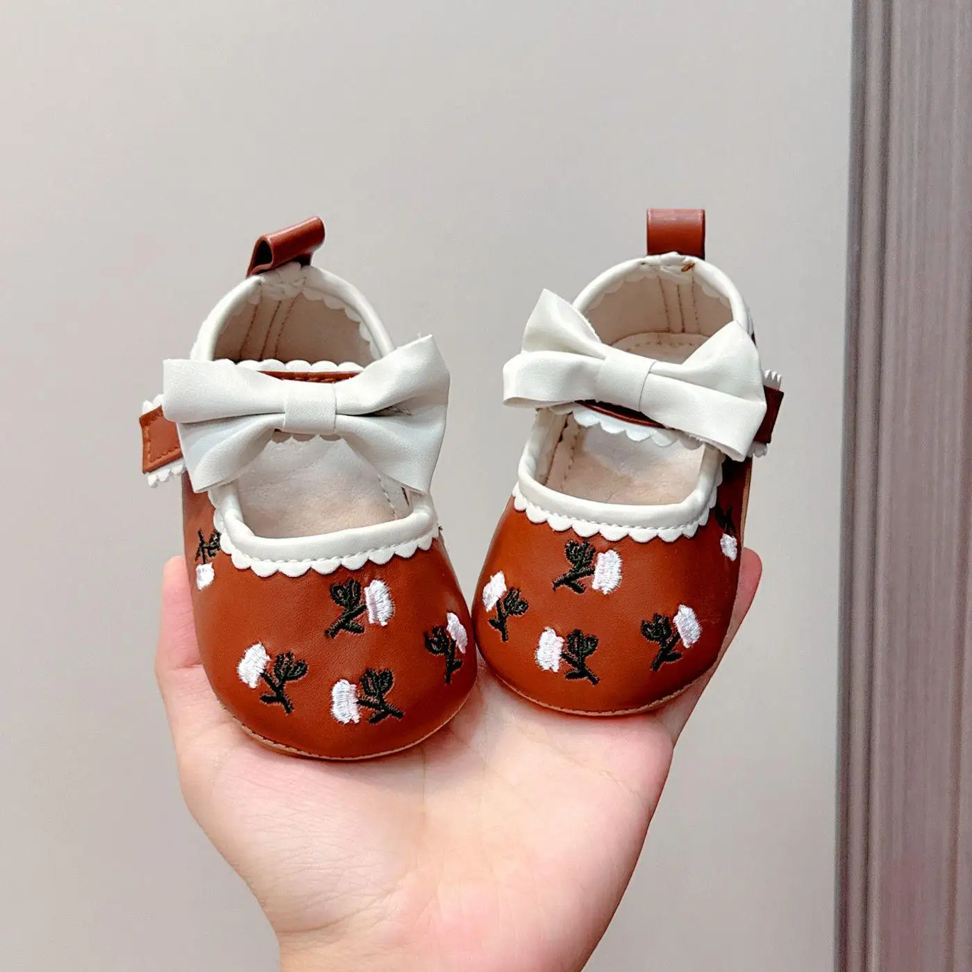 Baby Girl Shoe 2026Spring New Baby Shoe 0-1Y Old Bow Princess Shoes Soft Sole Baby Walking Shoe Versatile Kid Shoes Zapatos Niña