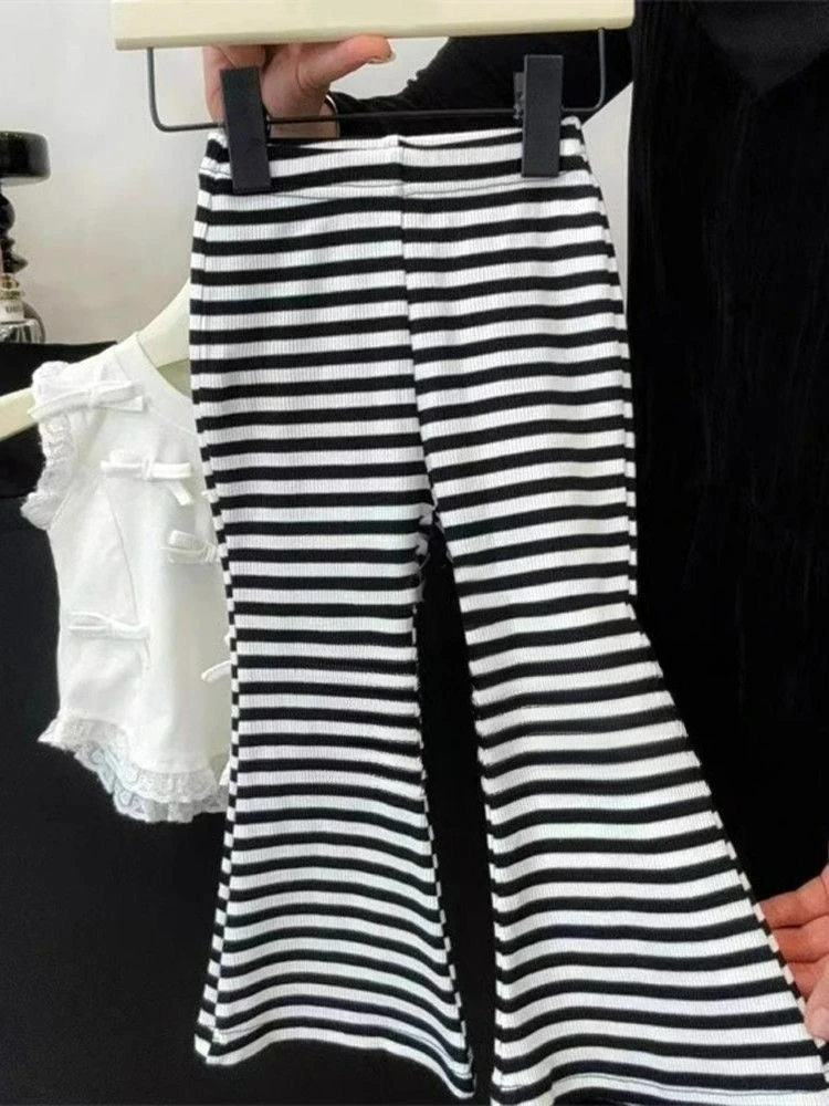 أطقم ملابس صيفية للفتيات 2025 بلوزة كورية جديدة بدون أكمام وسراويل مخططة واسعة بدلات أطفال #4