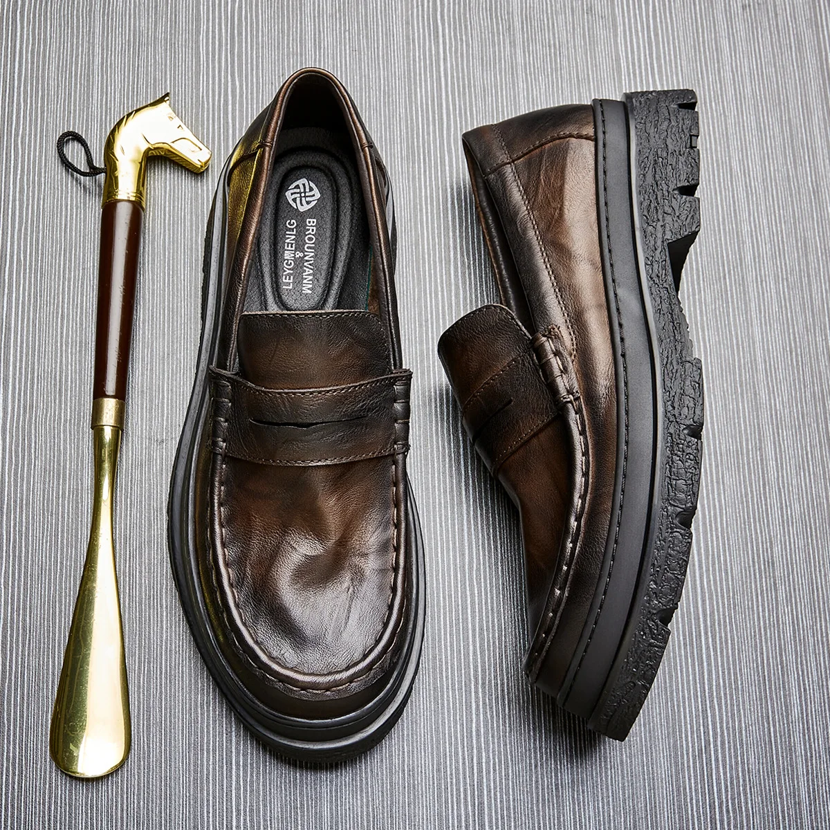 

Luxury Designer Shoes Man Round Toe Dress Shoes Mens Genuine Leather Black Wedding Shoes Soft Sole Oxford Formal Shoes