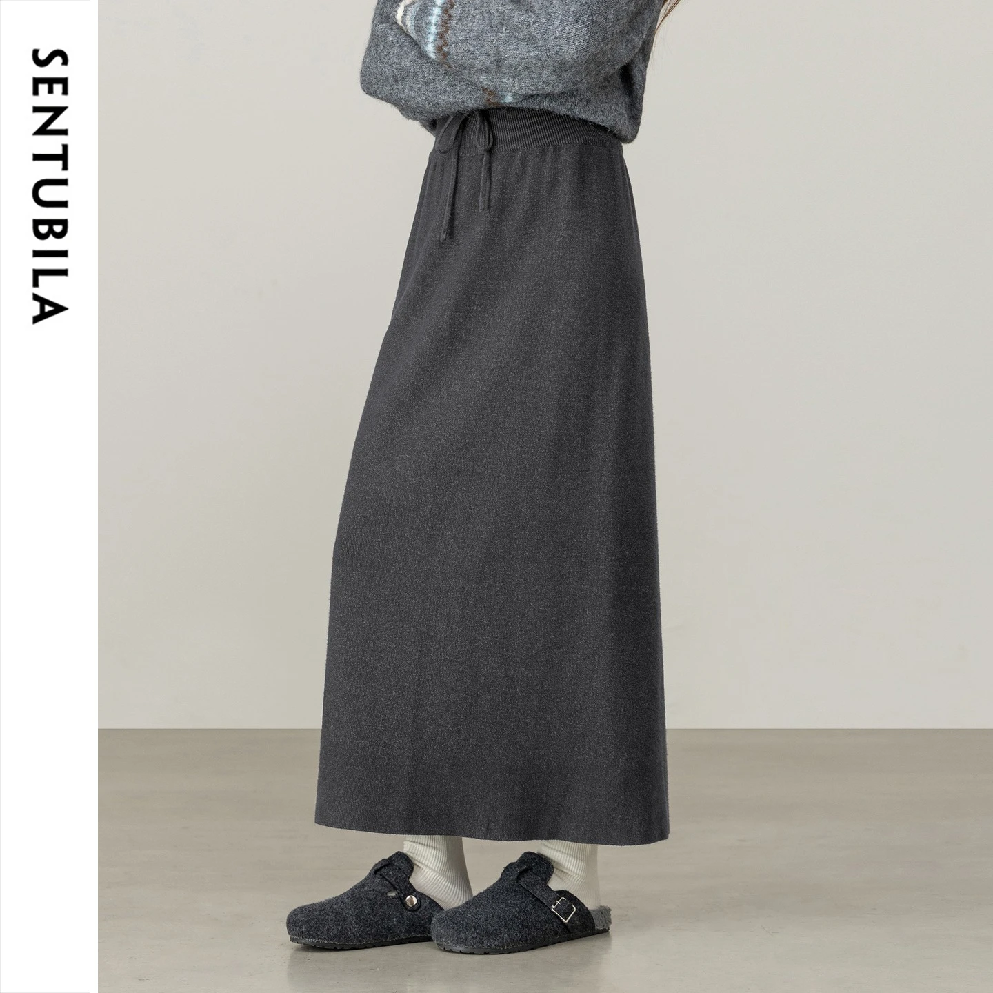 SENTUBILA H‑Line Midi Skirt for Women 2026 Winter Thickened Knit High Waist Straight Daily Commuter Versatile Skirts W64QM8530