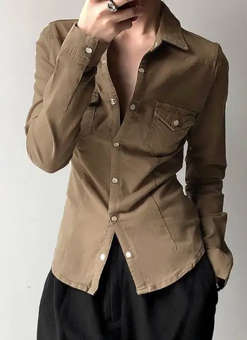 

Fashionable and Minimalist Solid Color Long Sleeved Shirt, Autumn Lapel, Waist Cinched, Slim Fit Button Commuter Shirt