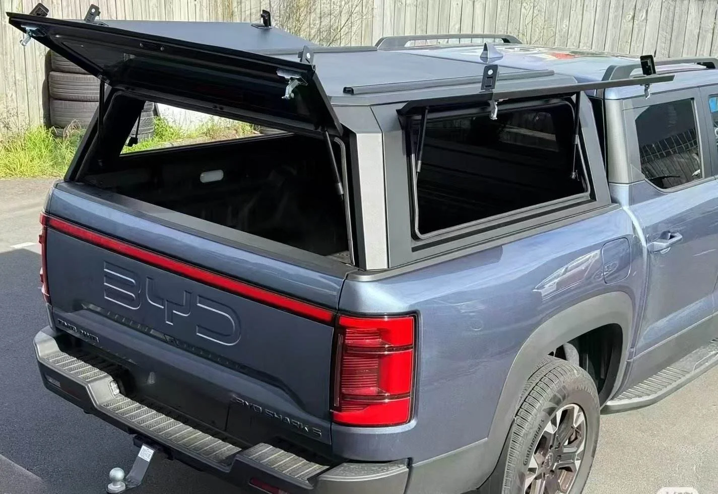 

Алюминиевый навес для грузовика Flying Wing Camper Pickup Hardtop Ranger Canopy для FRONTIER 5FT TACOMA