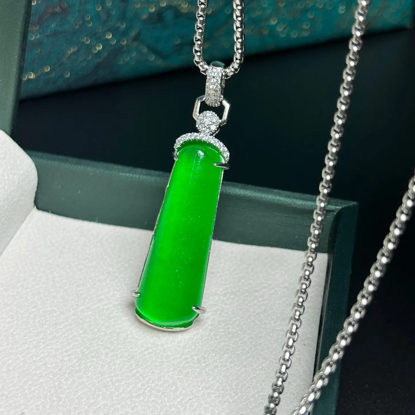

AAA Real Natural Ice green Jade Jadeite Amulet Pendant&Necklaces