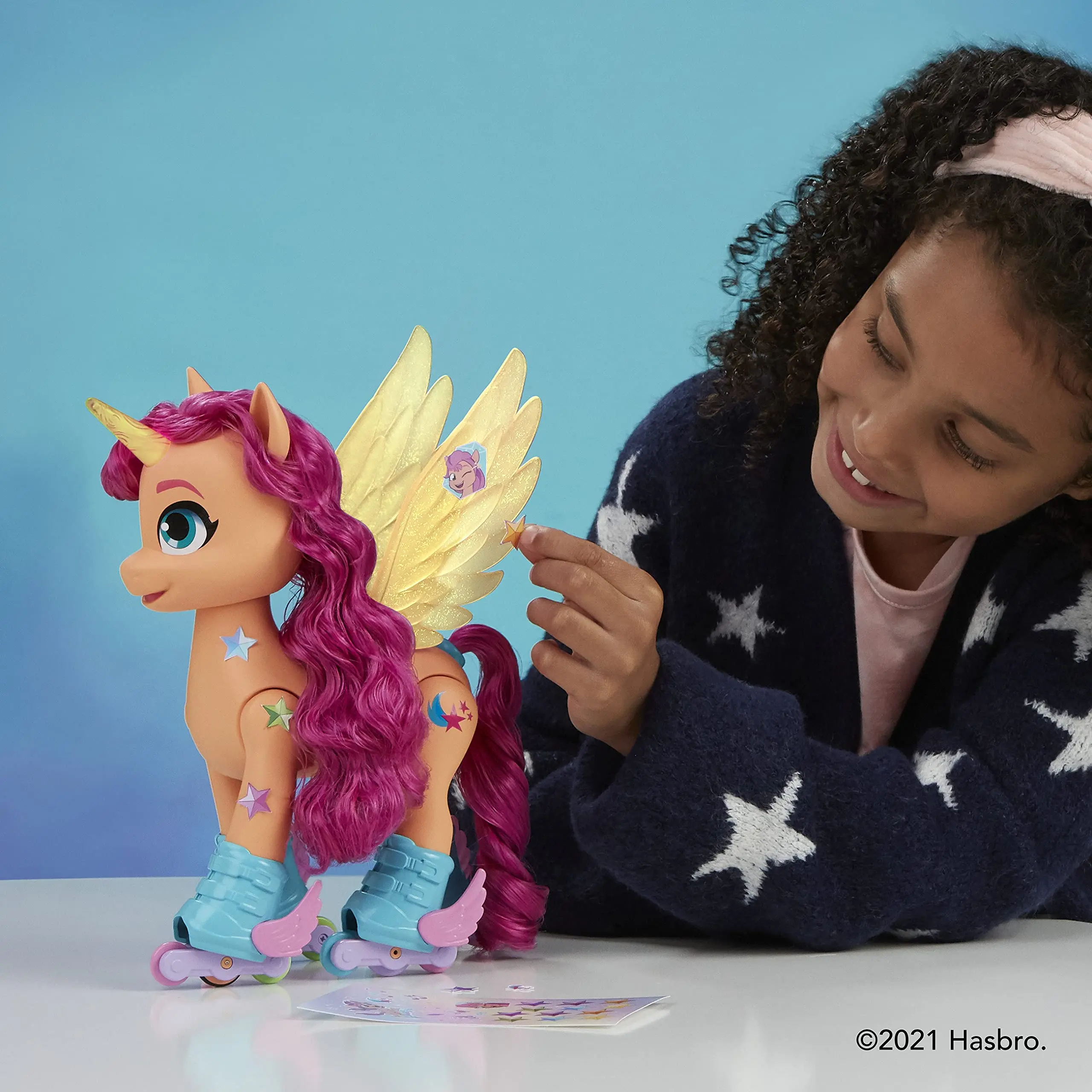 My Little Pony-set de juegos de nueva generación para niñas, juguetes de casa de juegos con micrófono, cantar, Skate, Sunny, Starscout, regalos de cumpleaños