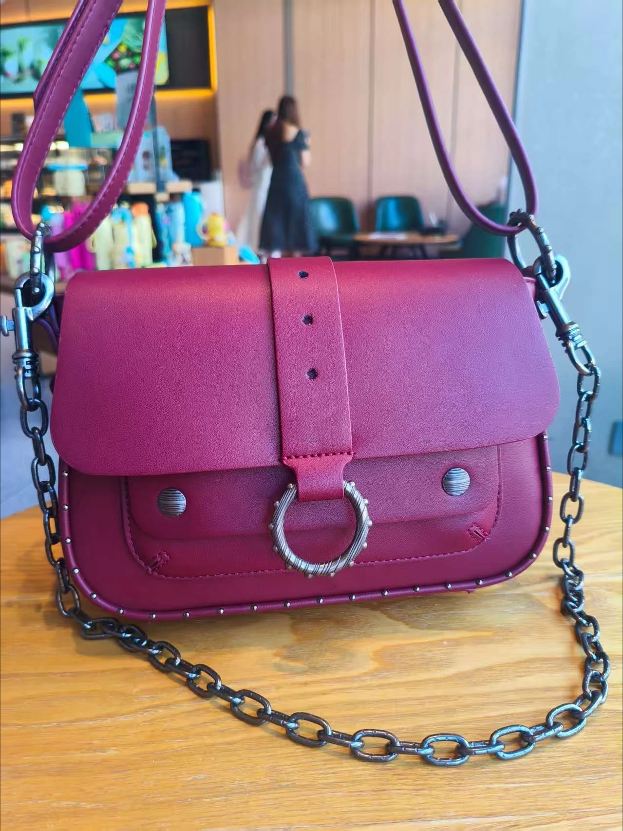 

New style French Design Classic Rivet Circle Design Simple and Versatile Mini Bag, Cross-border Breast Bag