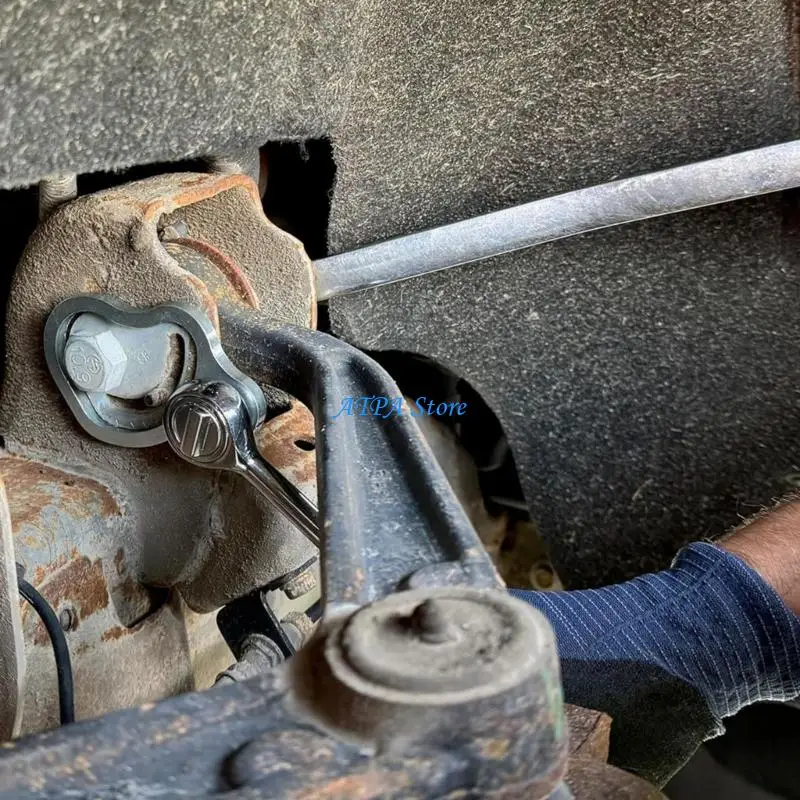 

U13C Профессиональный набор инструментов для выравнивания развалов автомобиля включает в себя регулировочный комплект и гаечный