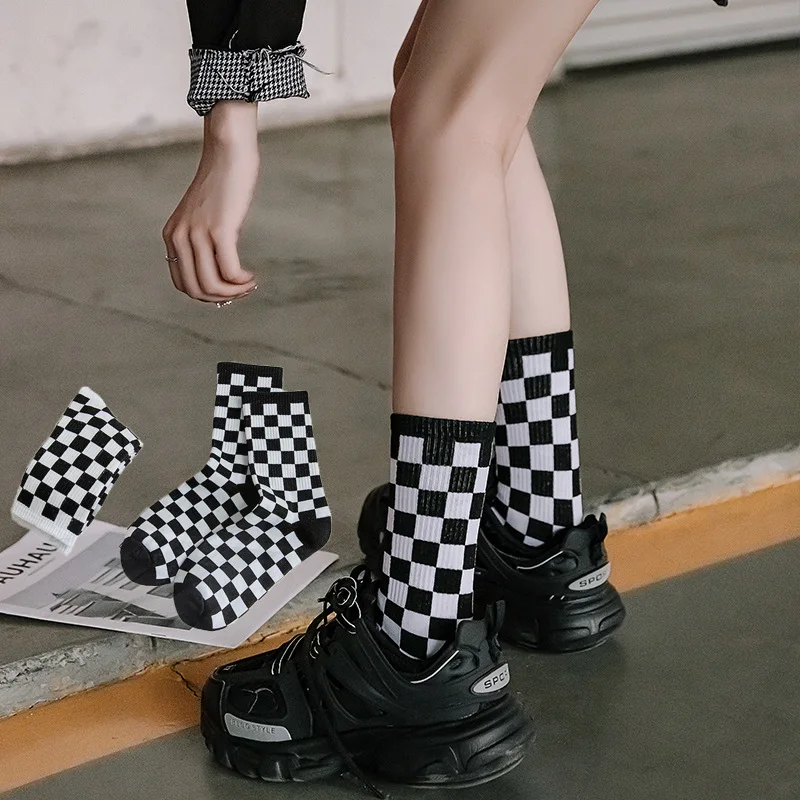 1 Pair New Trend Women Checkerboard Socks Geometric Checkered Socks Men Hip Hop Cotton Unisex Streetwear Novelty Socks