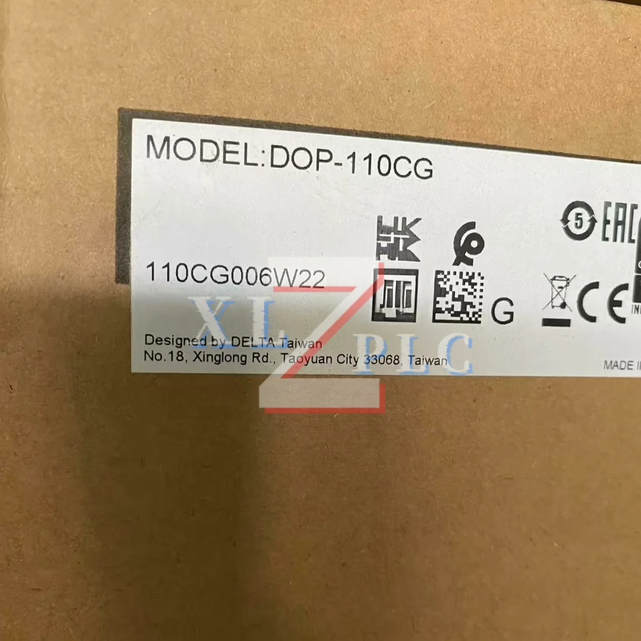

Новый оригинальный сенсорный экран HMI DOP-110CG DOP-110CS