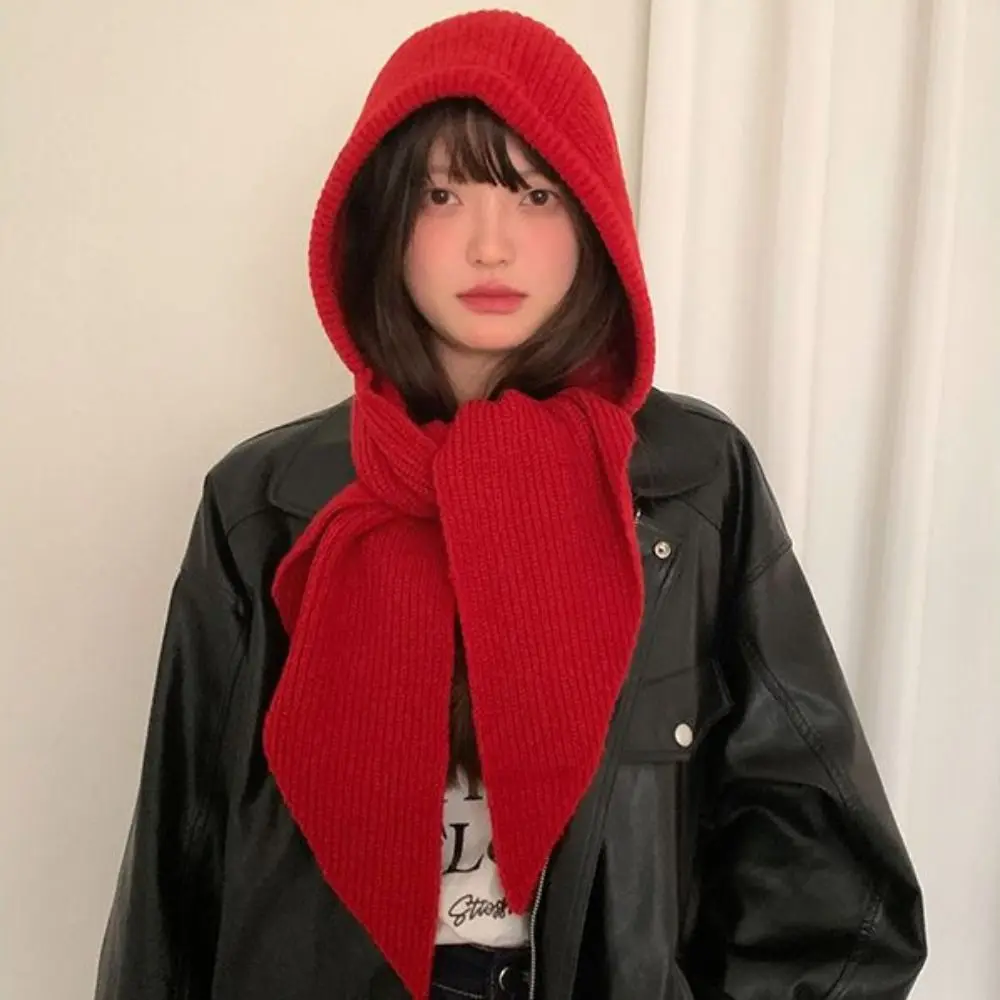 

Fashion Pullover Hat Balaclava Hat Scarf Cap Red Ear Protection Hat Simple Thickened Winter Cap Outdoor