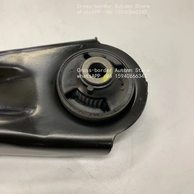 Suitable for Nissan 12-18 years New Tiida Xuanyi New Bluebird Lower Swing Arm Assembly Lower Arm Triangle Arm Assembly