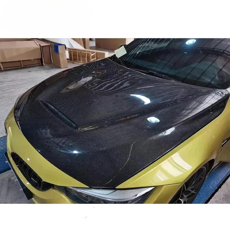 

High Quality GTS Style Dry Carbon Fiber Bonnet Hood Car Accessory B-M3/M4 F80 F82