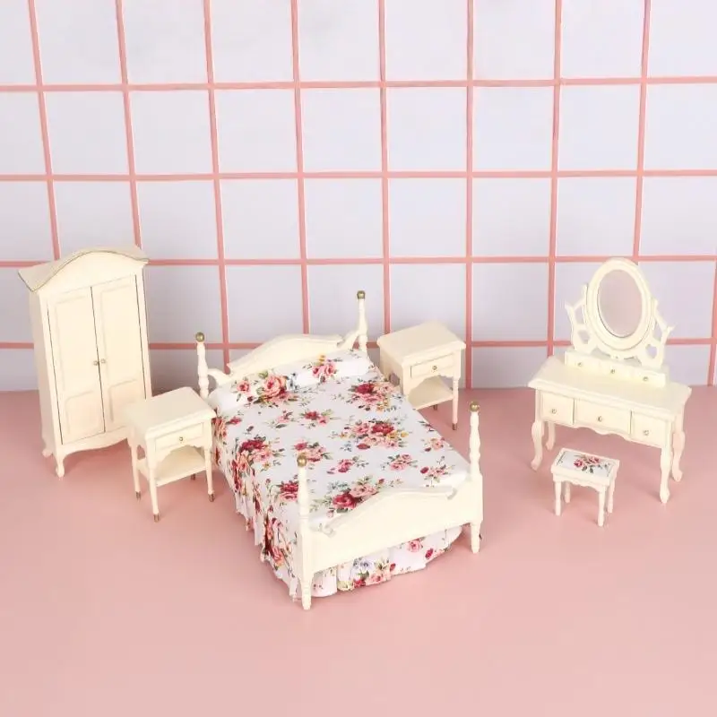 1:12 ドールハウス家具ヴィンテージベッドルームセットコレクタブルミニチュアハウスデコレーション、詳細な職人技を備えたディスプレイモデル