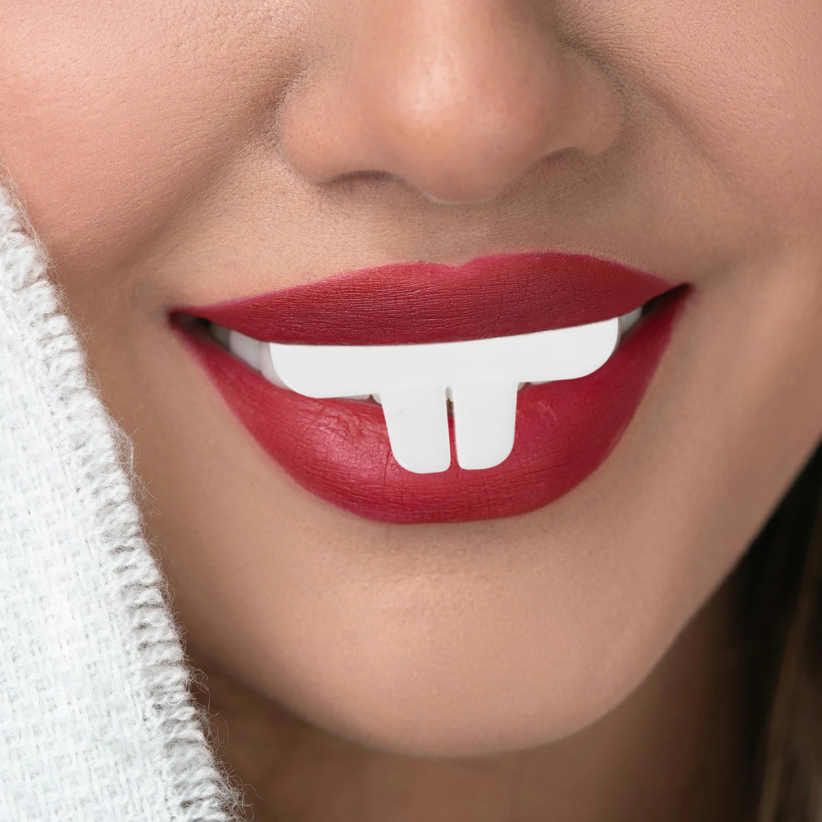 10개입 가짜 토끼 이빨 사실적인 실리콘 토끼 이빨 할로윈 광대 코스프레 파티 의상 액세서리 남녀용