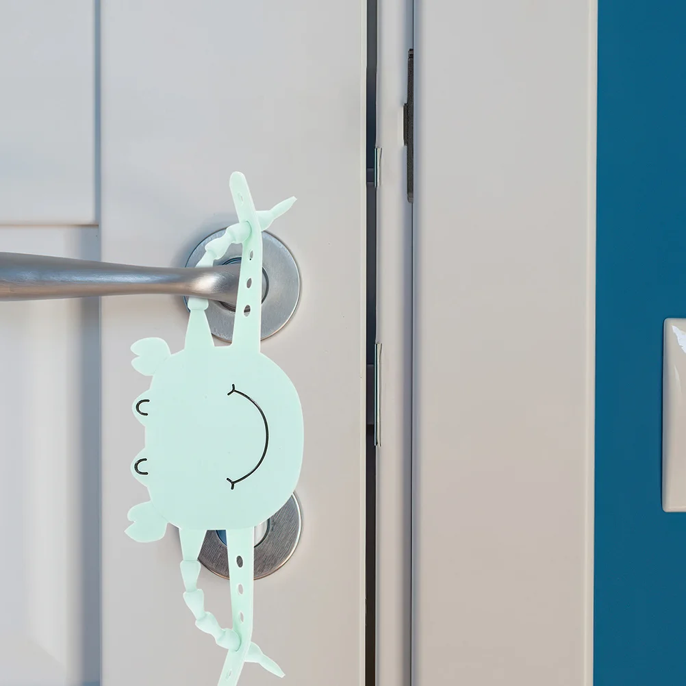 

2Pcs Door Slam Preventer Latch Cover with Noise Blocker for Interior Doors Easy Install for Nursery Toddler Finger Pinch Guard