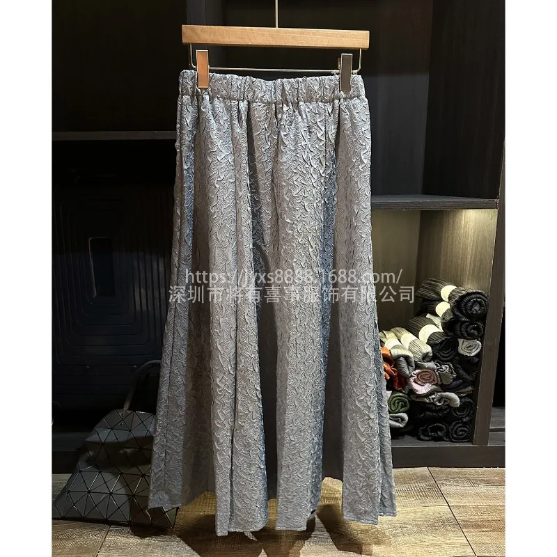 

Плиссированная полуюбка Miyake 2025 Advanced Sense, жаккардовое плиссированное однотонное бюстье, осенняя новая элегантная тонкая юбка средней длины