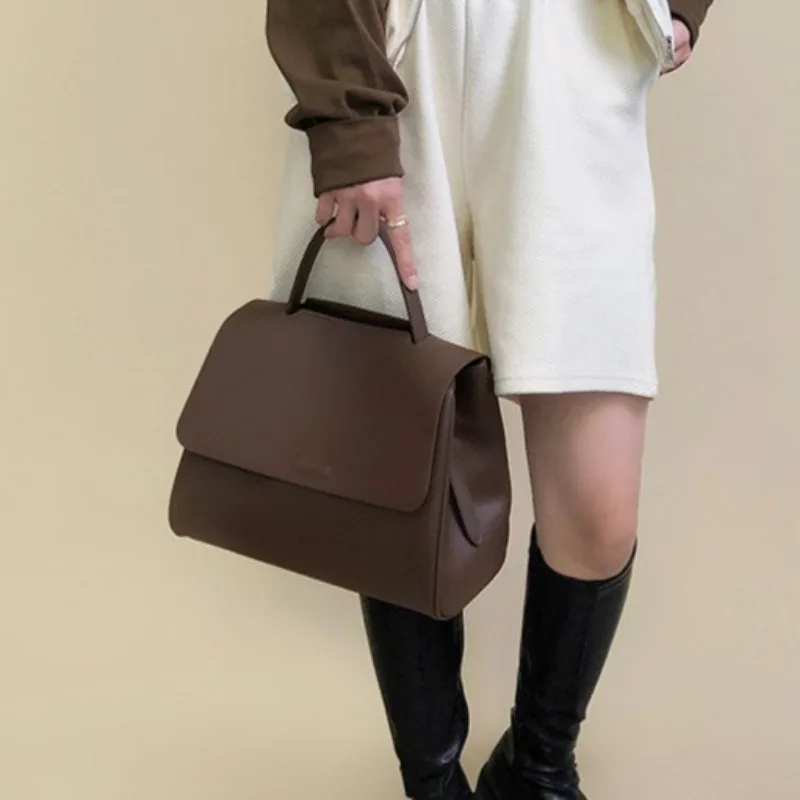 

Genuine Leather Solid Color Crossbody Bags Large Capacity Womens Handbags Casual and Fashionable Female Single Shoulder Bags