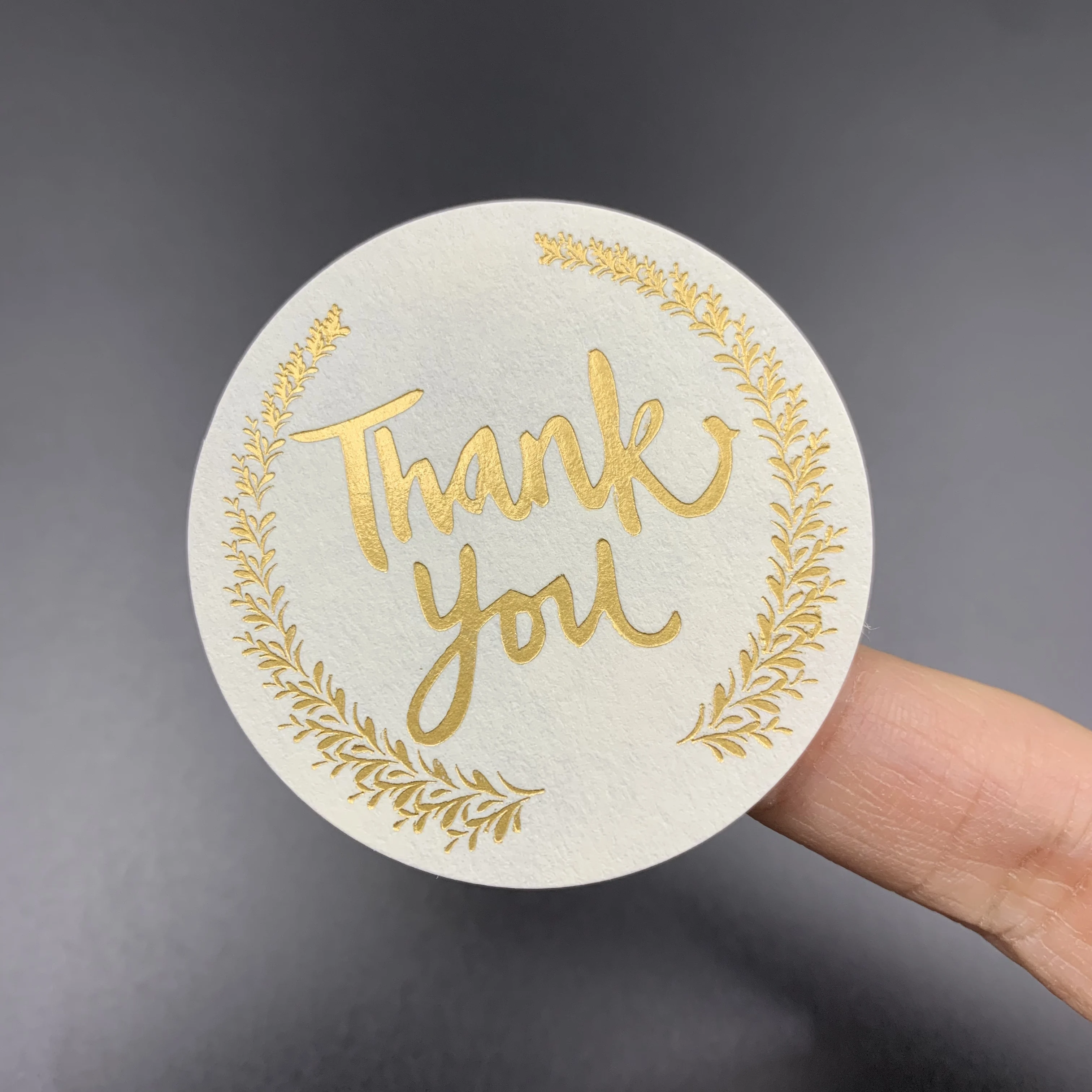 48 Stück/96 Stück runde beige Etikettenpapieraufkleber mit Goldfolienprägung für Grußkarten, Geschenkdekoration für kleine Unternehmen