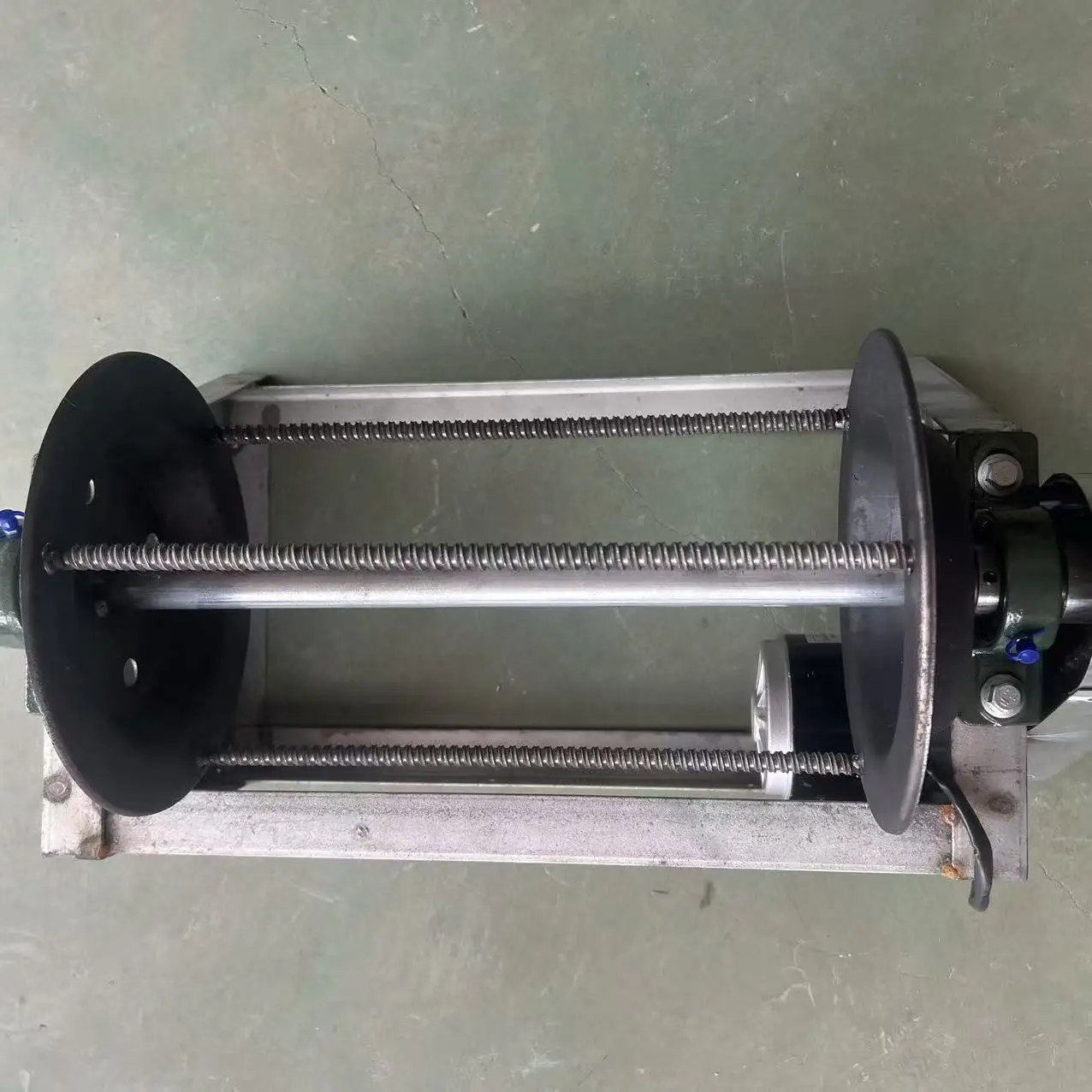 New Thickened Automatic Peanut Picking Machine Artifact Small