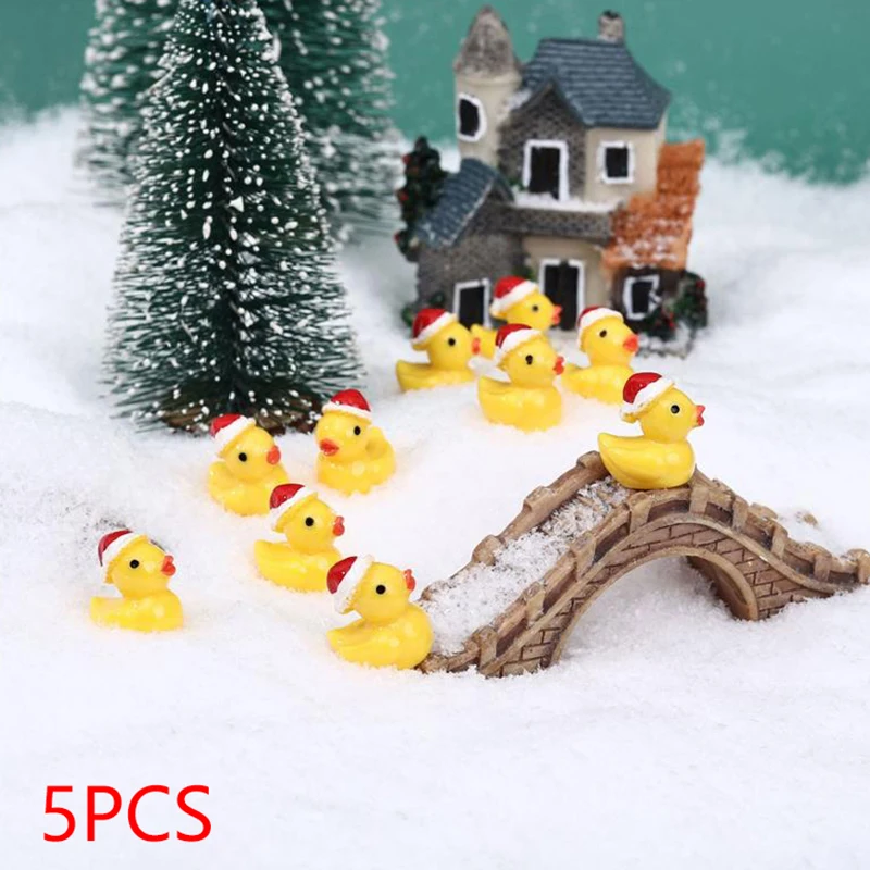 5PCS/Bag Mini Cute Santa Hat Duck Miniature Garden Micro Landscape Ornament Christmas Party Decoration DIY Craft Accessory Gifts