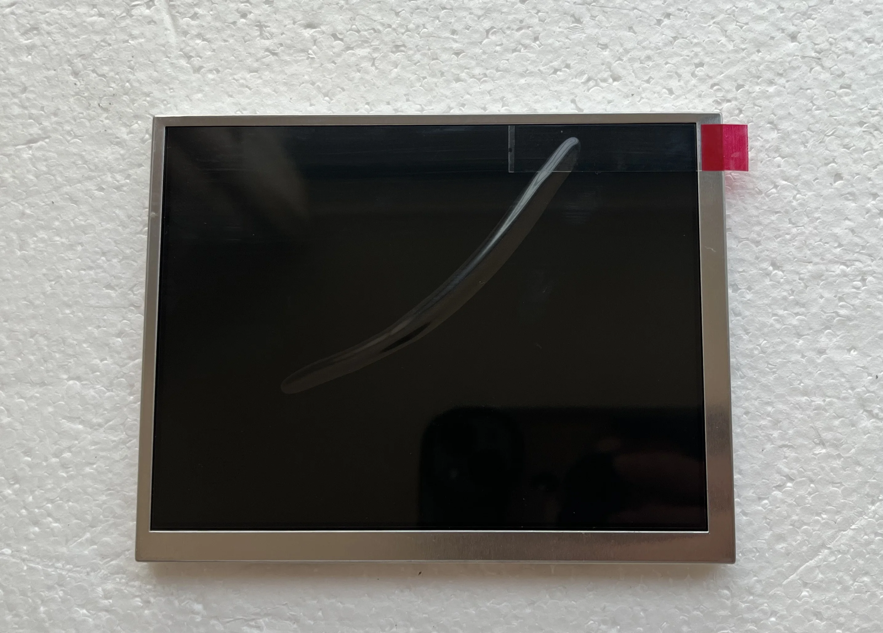 Original new FG050720DSSWDG01 FG050720DSSWDGT1 M10570KT-8 5.7-inch industrial LCD display panel 100% tested 1 year warranty