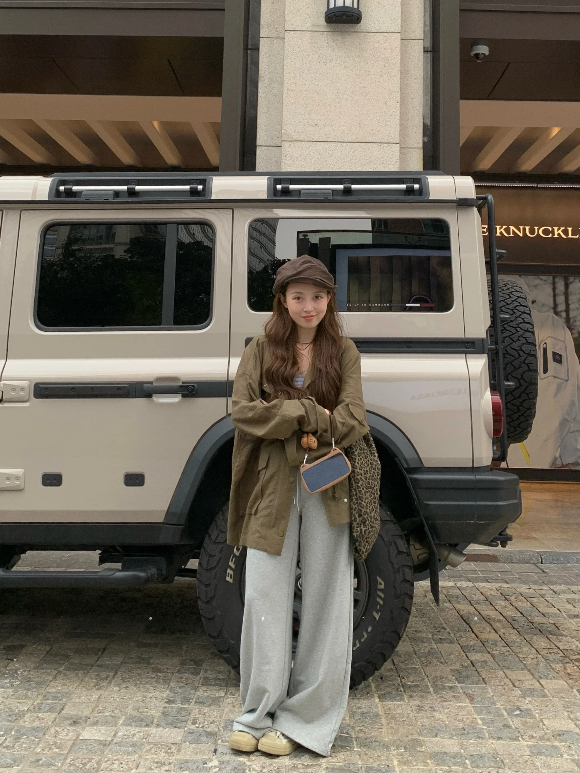 

Женская модная рубашка Memexssd Autumn Workwear: улучшенная модель, тонкий конопляный дизайн, цвет «военный зеленый»