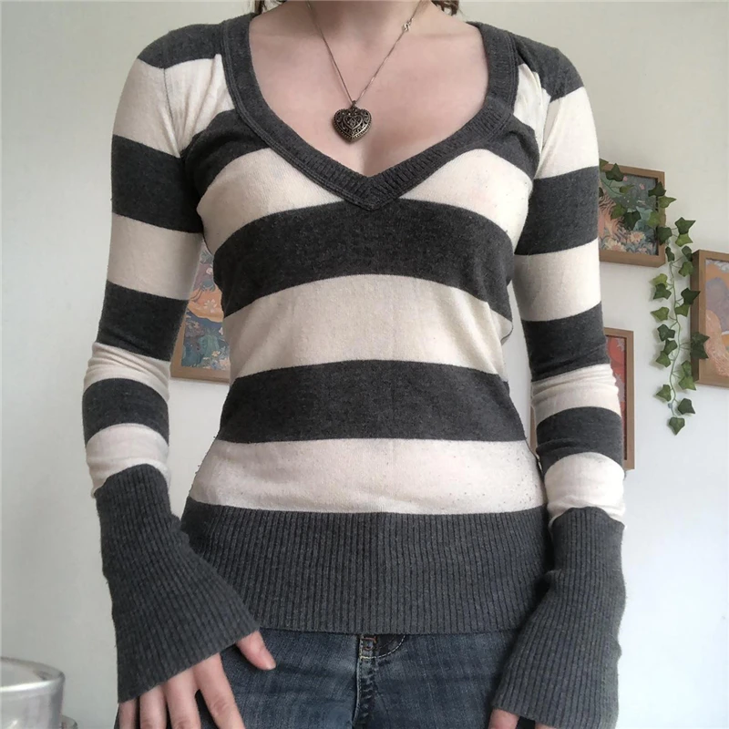 Y2K Grunge Emo 00s Vintage T Shirt Black Grey Striped V Neck Long 