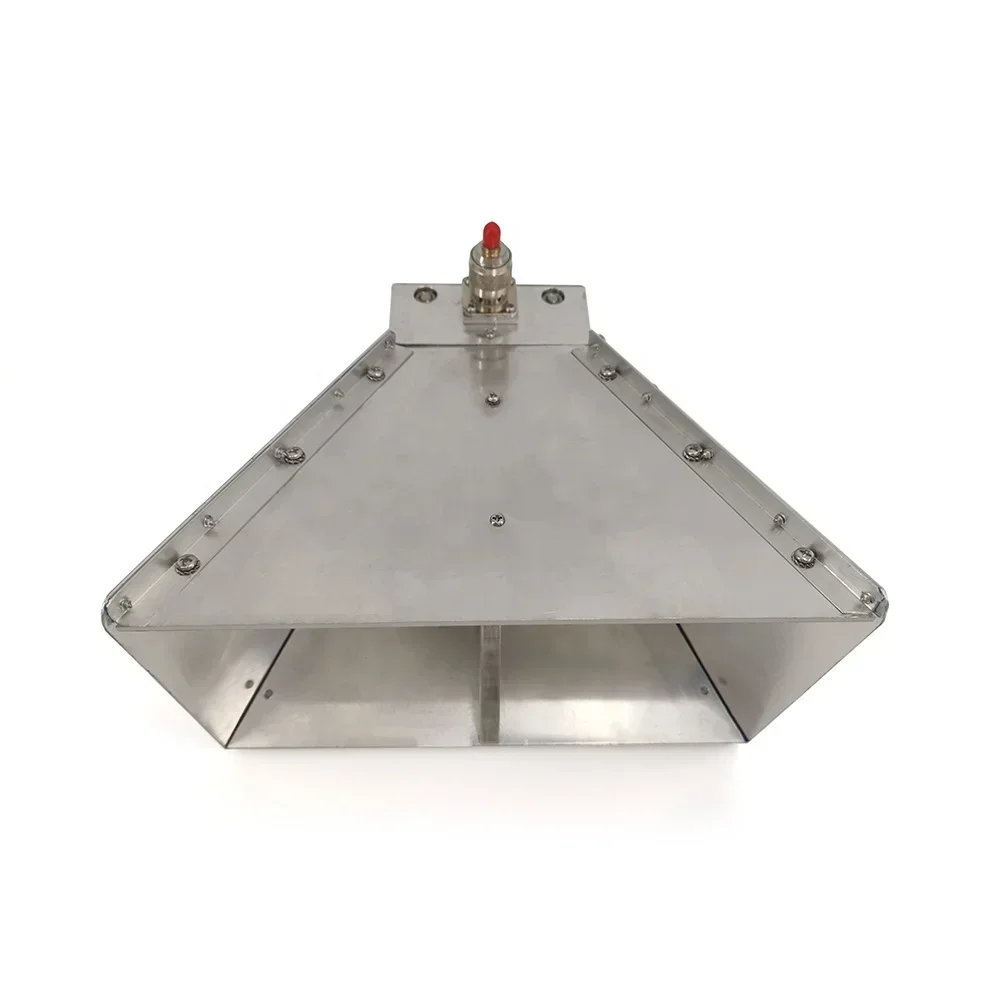 مبيعات ساخنة عبر الحدود سوبر واسعة النطاق 800 ميجا هرتز إلى 18 جيجا هرتز 18dBi RF هوائي بوق مزدوج للمختبرات والاختبار