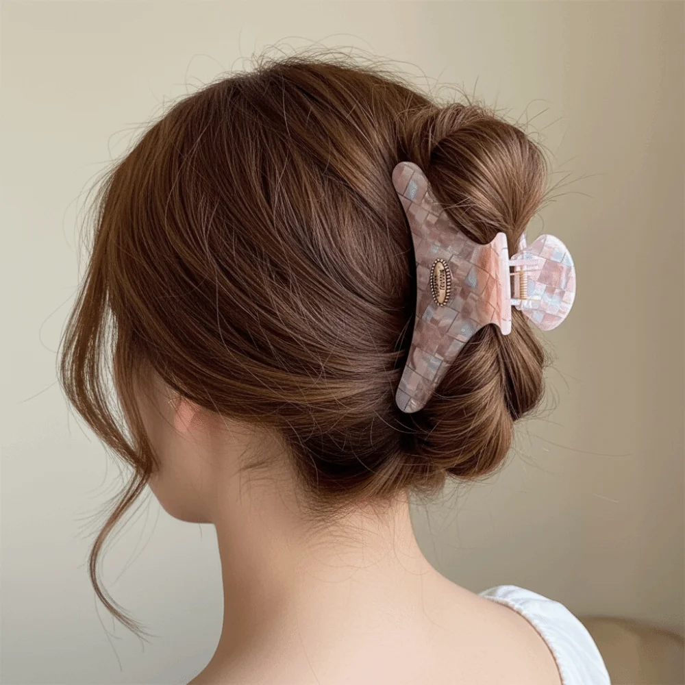 

Personalized Butterfly Pink Plaid Hair Claw PVC Hairpin Checkered Hair Clip Headdress Korean Style Cloud Shark Clip Daily