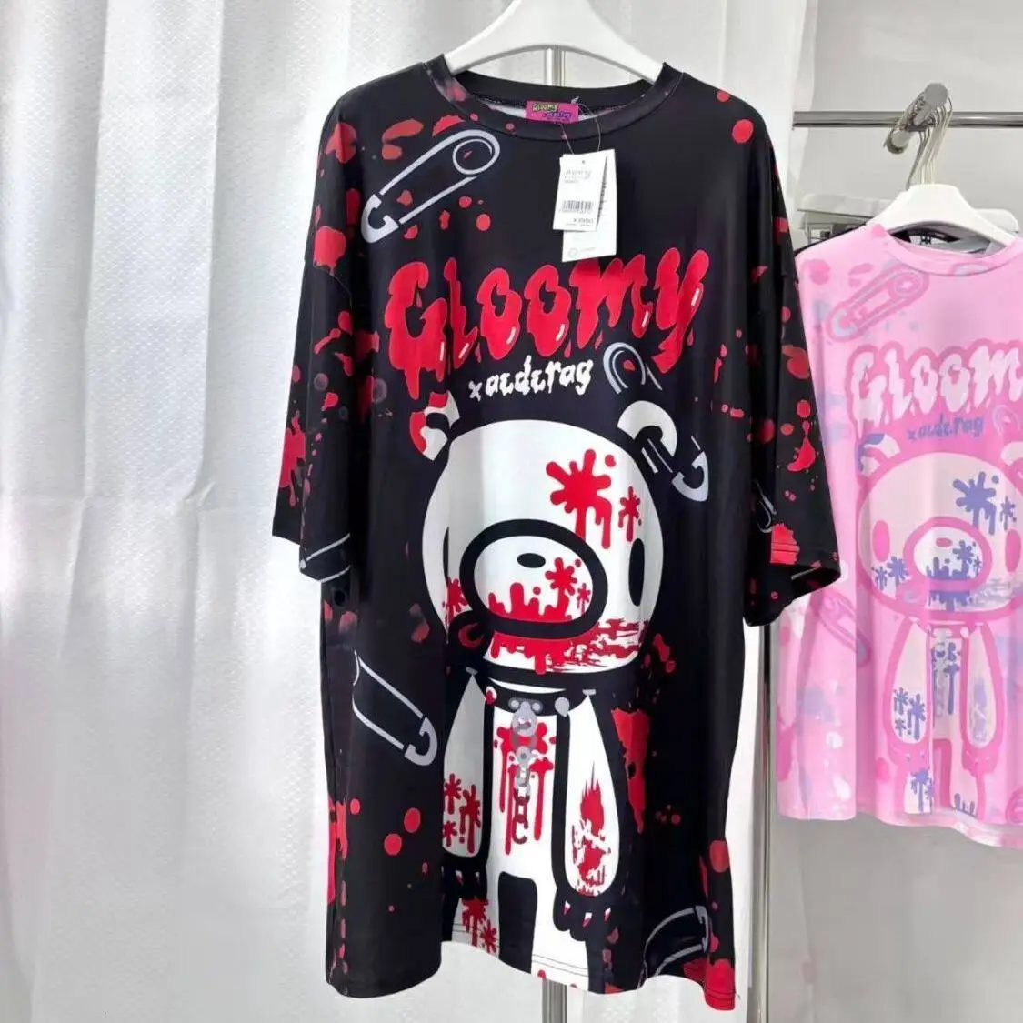 

Subculture Black and Red Splicing Color Cartoon Print Oversized Short-sleeved T-shirt Punk Style Sweet Cool Goth Top Mid-length