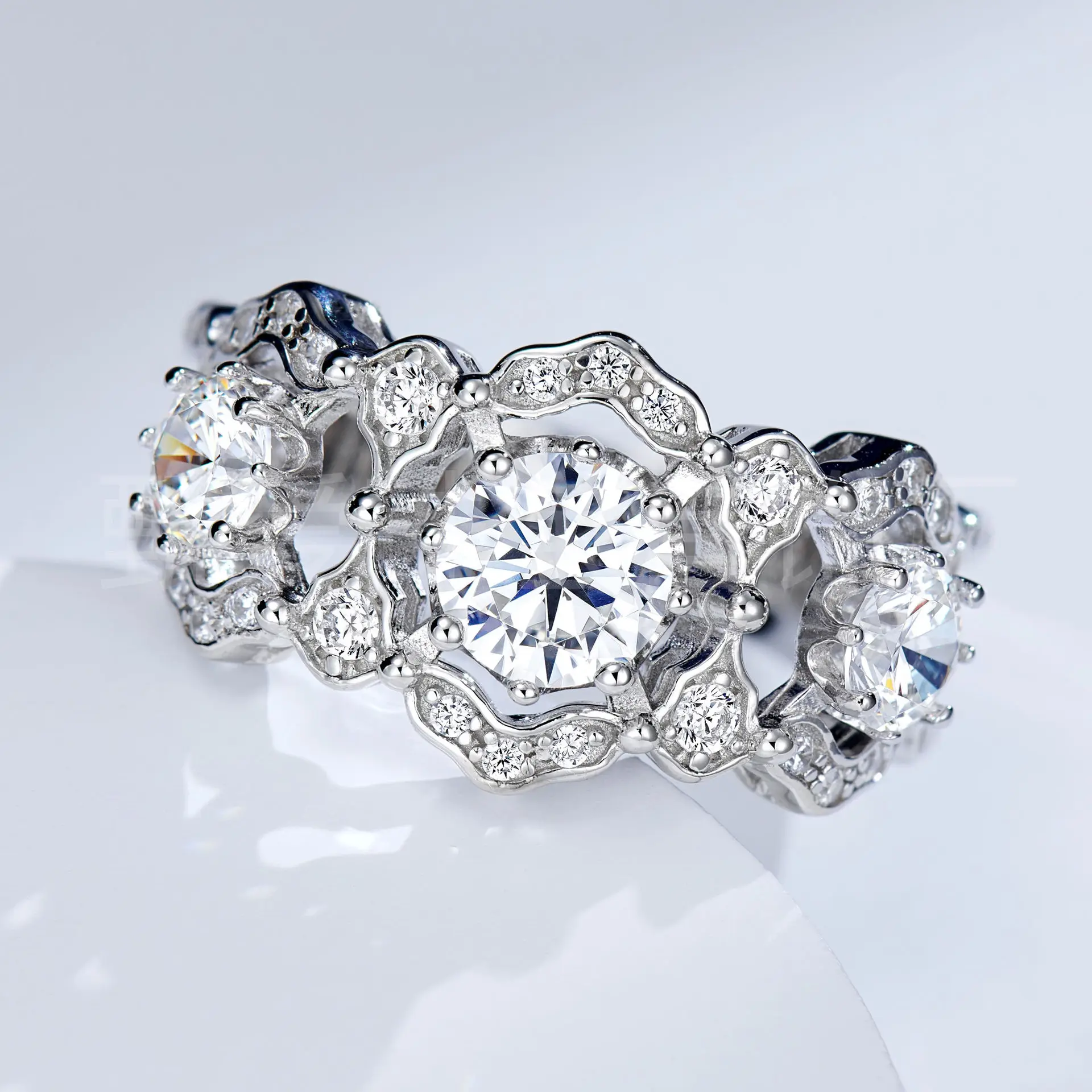 Factory Direct Sales Retro Court Style Lace Hollow Diamond Ring Female Niche 925 Silver Inlaid 80 Points Zircon Ring