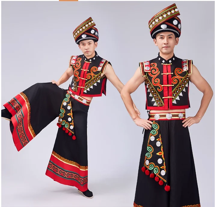 فستان قوس قزح من مجموعة Yi Ethnic Group، زي الرقص لأداء مهرجان Yi Ethnic Torch