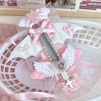 Cuchillo multiusos de color rosa dulce, cortador de caja estilo corazón con lazo y alas coreano Y2K, cortador de papel para álbum de recortes, cuchillo bonito portátil para estudiantes, 1 unidad