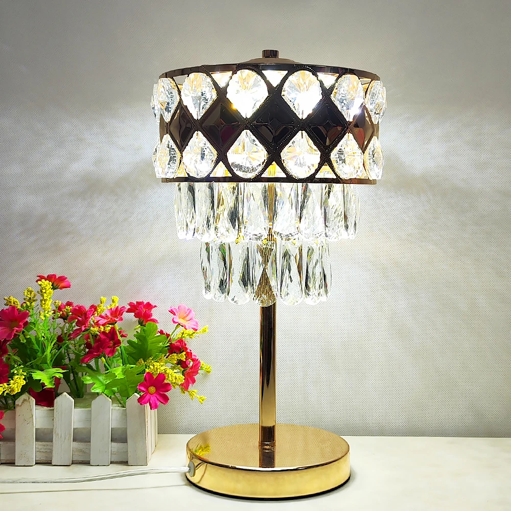 

Creative Crystal Table Lamp Bedroom Room Deco Atmosphere Touch Desk Lamp Lighting Bedside Bedroom Wedding Night Light