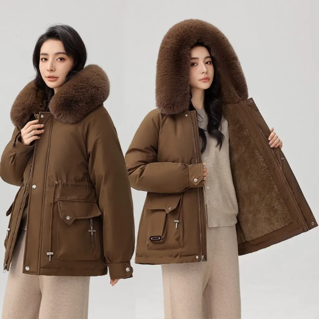 เสื้อโค้ทพาร์กาสำหรับผู้หญิงฤดูหนาว แบบหนา ทรงเข้ารูป มีฮู้ด อุ่นสบายด้วยผ้าฝ้าย แต่งปกขนสัตว์ขนาดใหญ่ ดีไซน์เอวเข้ารูปทันสมัย