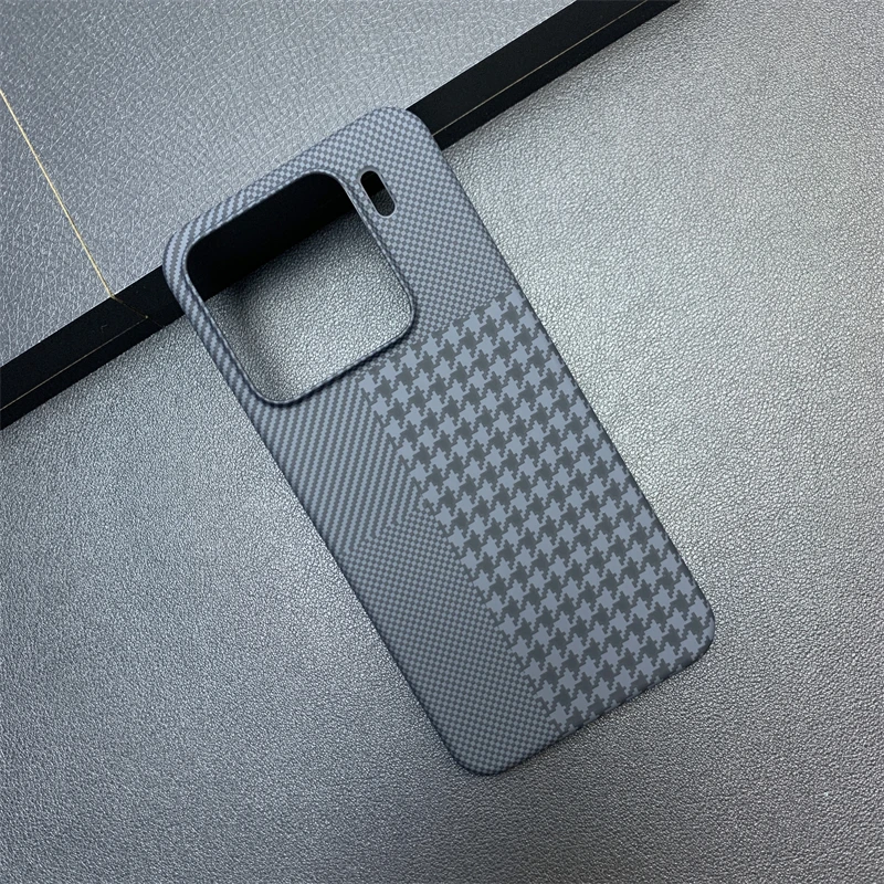 حافظة لهاتف Xiaomi 15 15S Pro 14 من ألياف الكربون الأصلية حافظة رفيعة للغاية غطاء مغناطيسي خفيف الوزن متين وقوي XKRQNQG