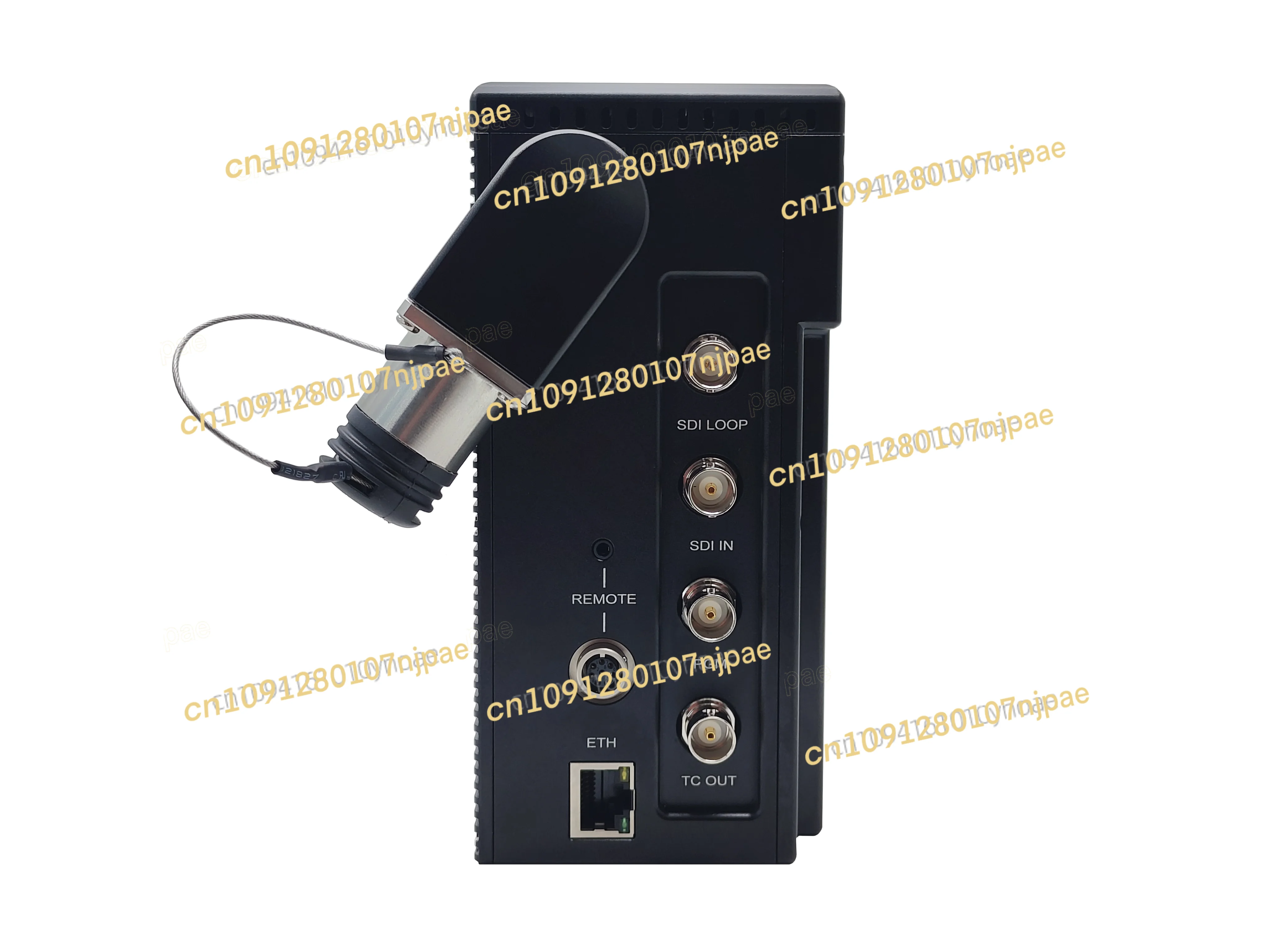 As câmeras EFP/ENG/ESP são conectadas ao estúdio móvel via fibra óptica. (12G SDI + Interfone + Tally)