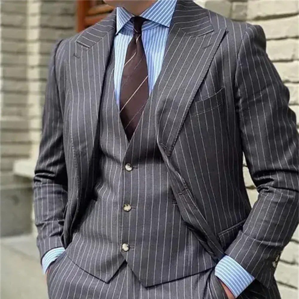 

Classy Wedding StripeTuxedos Suits Slim Fit Bridegroom For Men 3 Pieces Groomsmen Suit Male Formal Business (Jacket+Vest+Pants)