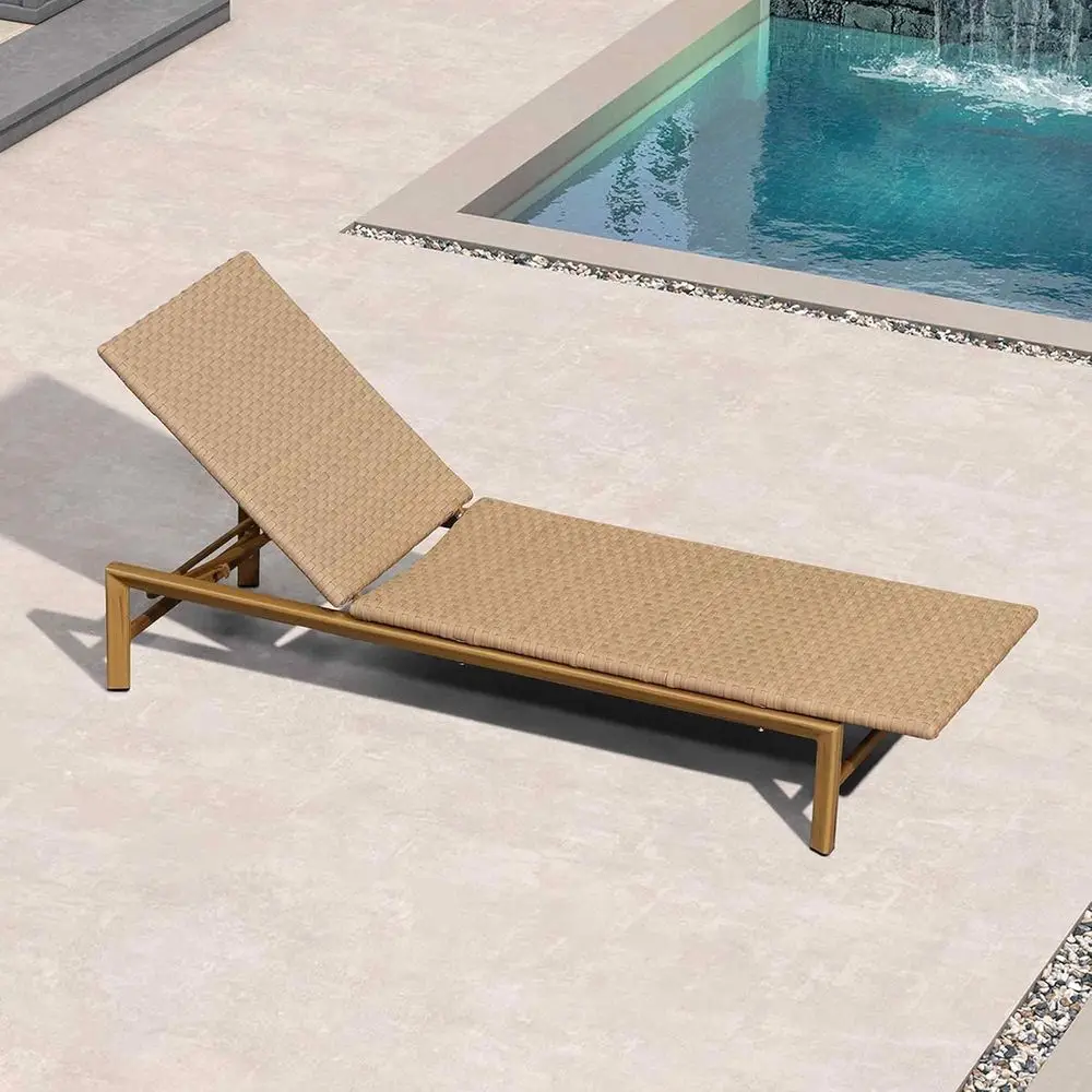 

1-Piece Outdoor Wicker Chaise Lounge Chair with Adjustable Backrest, Ideal for Patio, Poolside, or Garden, Light Brown