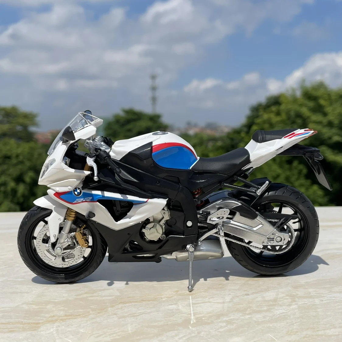 

Литой под давлением масштаб 1:12 BMW Double R 1000rr модель автомобиля мотоцикла Коллекционная игрушка в подарок сувенир дисплей орнамент