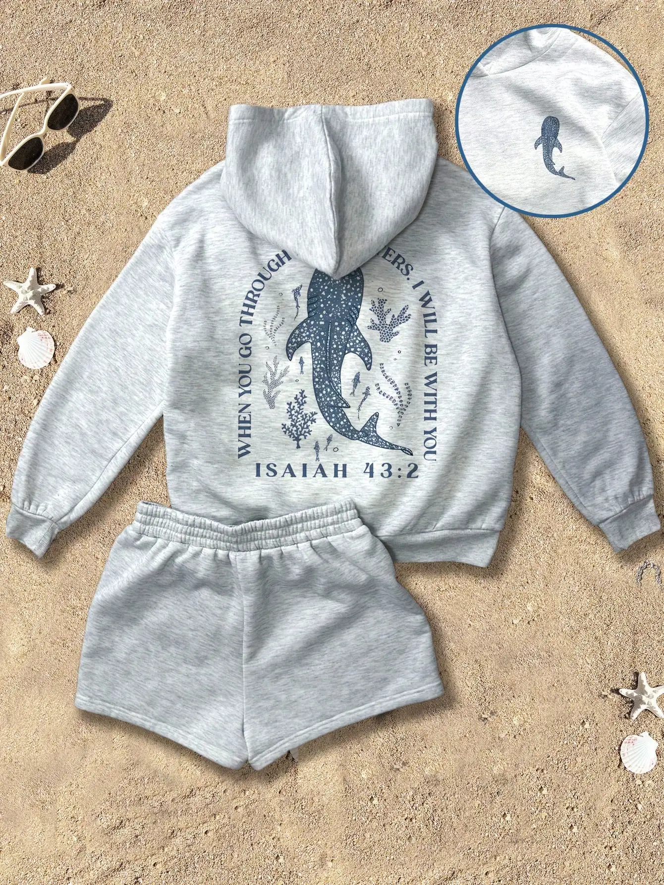 

Серый комплект из 2 предметов: худи и шорты с принтом в морском стиле, свободный крой для повседневной носки