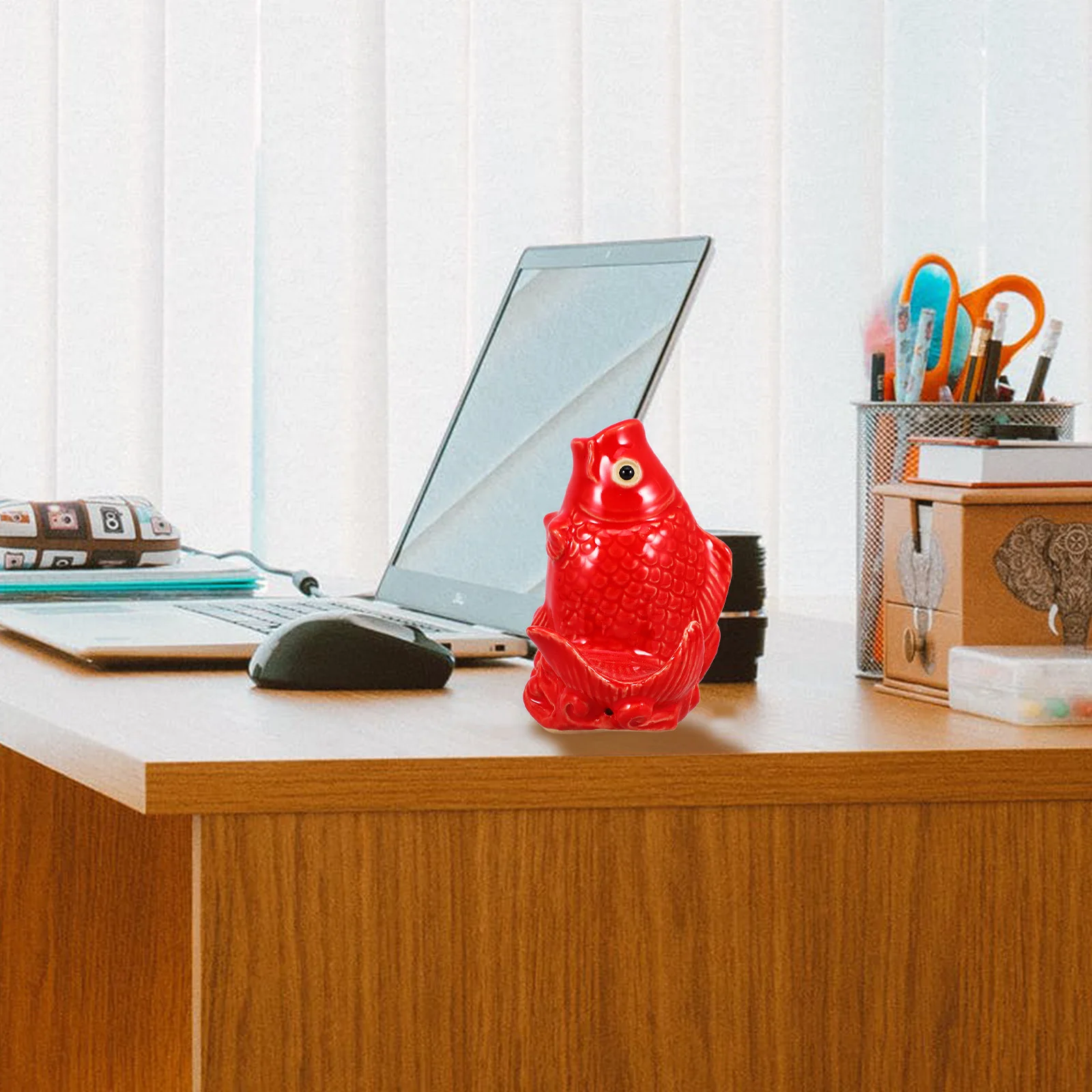 

Ceramic Koi Fish Shaped Toilet Bolt Caps Durable Bathroom Decor Universal Fit Toilet Floor Screw Covers Garden Ornament