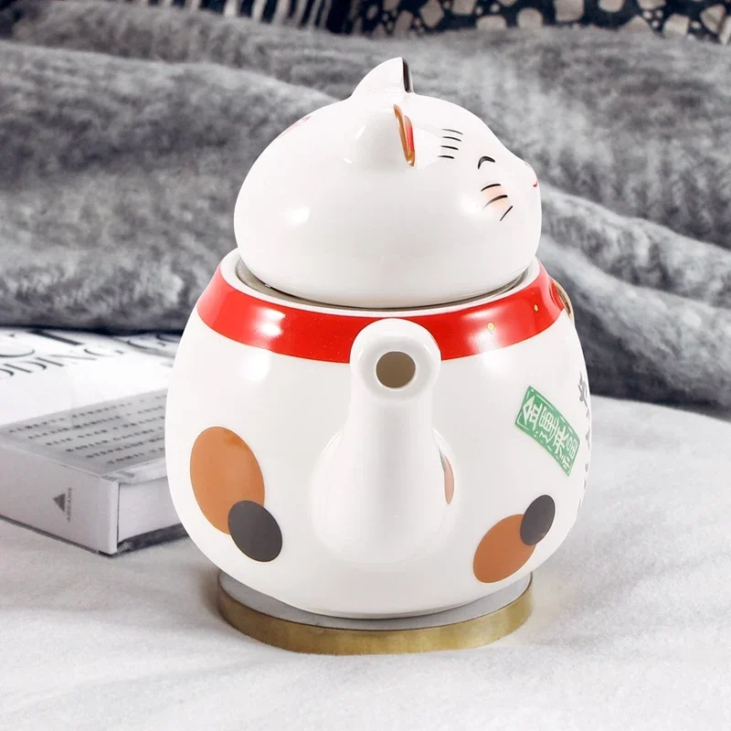 2 Pcs Cute Japanese Lucky Cat Porcelain Tea Set Creative Ceramic Tea Cup Pot With Strainer Lovely Plutus Cat Teapot Mug