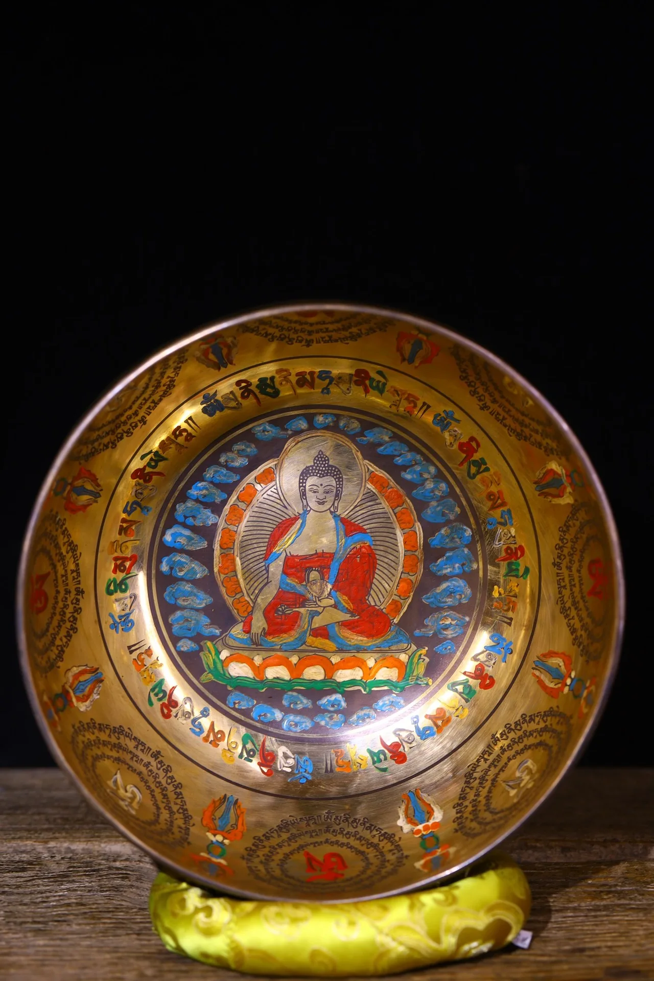 

10"Tibetan Temple Collection Old Bronze Painted Sakyamuni Buddha Amitabha Six Word Proverbs Buddhist Music Bowl Worship Hall
