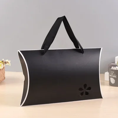 10pcs Orange Pillow Wedding Party Favor Paper Gift Box Candy Boxes Supply Accessories Favour Kraft Paper Gift Boxes