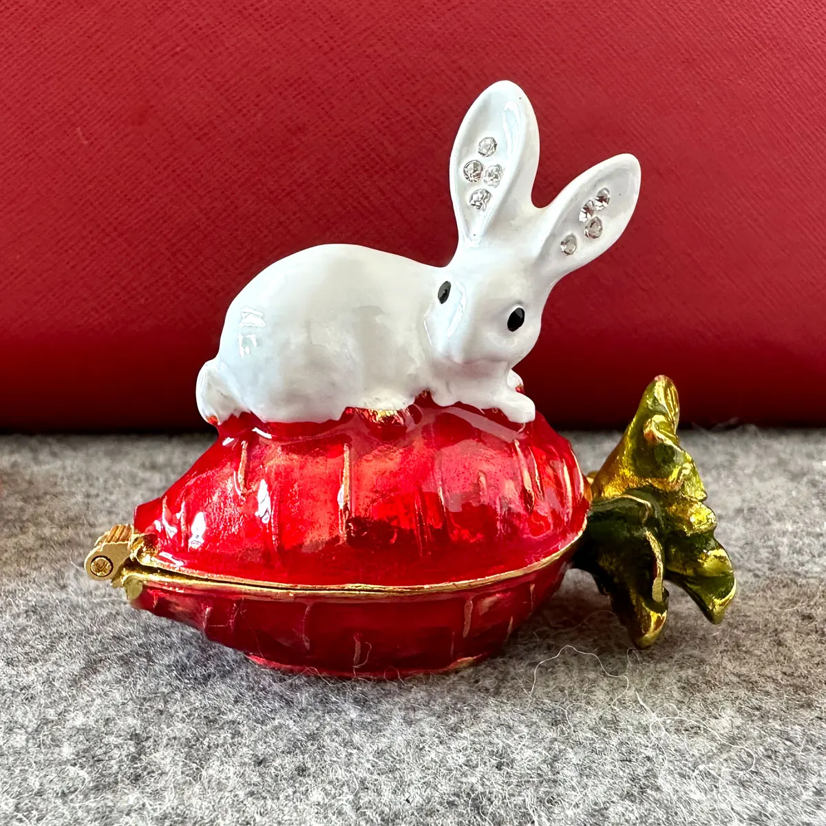 2024 Rabbit Figurine Trinket Box Vintage Carrot Bunny Jewelry Storage Case Wedding Ring Holder Mystery Box Dressing Table Decor