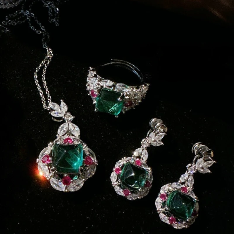 Luxury Vintage Tourmaline Lab Emerald Jewelry Sets for Women Platinum Plating Green Gemstone Inlady Trendy Ring/Earring/Necklace