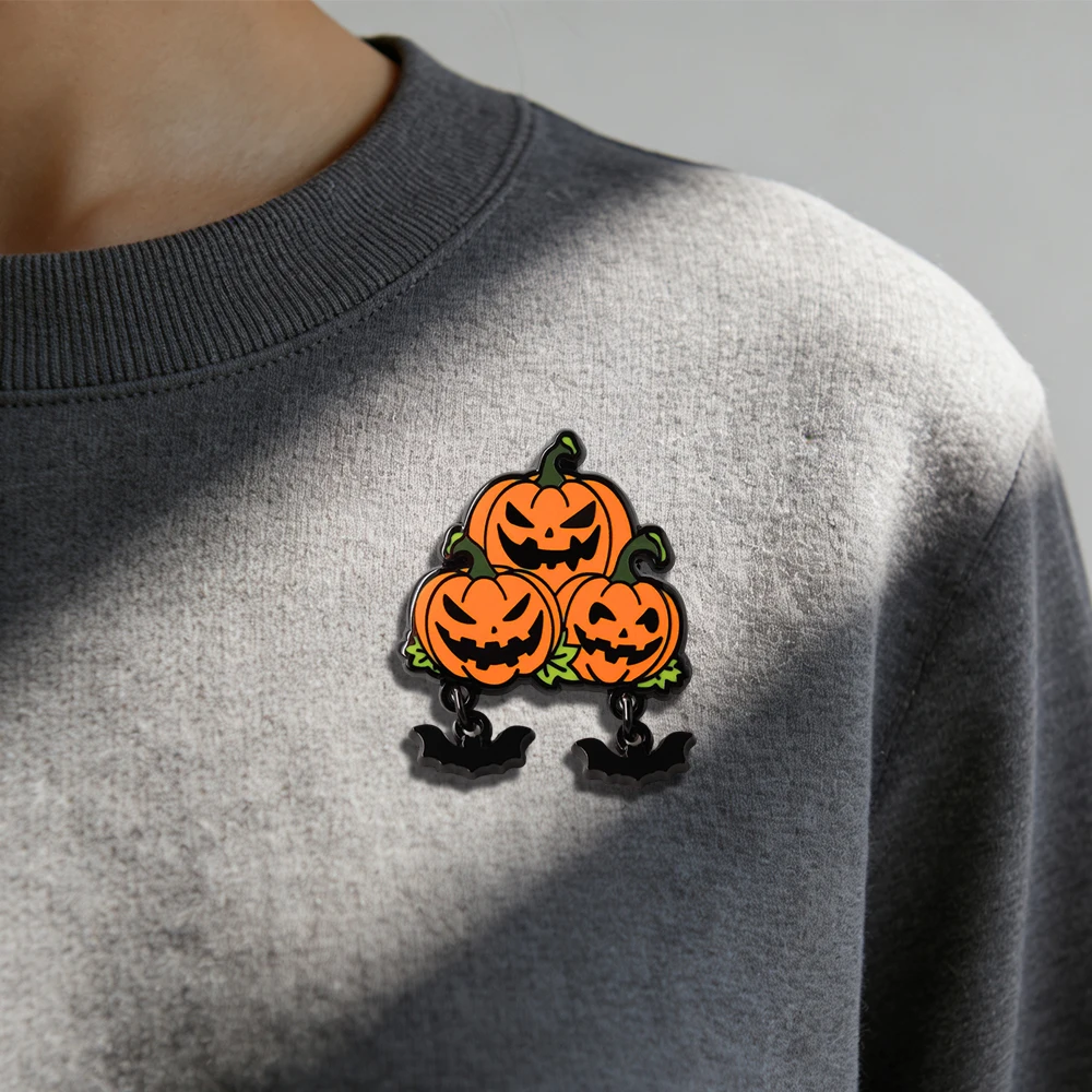 Halloween-Kürbisbrosche mit Fledermaus-Anhänger, Horror-Requisiten, Accessoires, Geschenke für Feiertagspartys – Detail 12